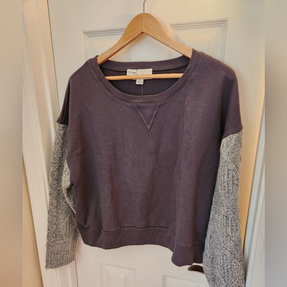 Vintage Havana Sweatshirt with Sweater Sleeves NWT small